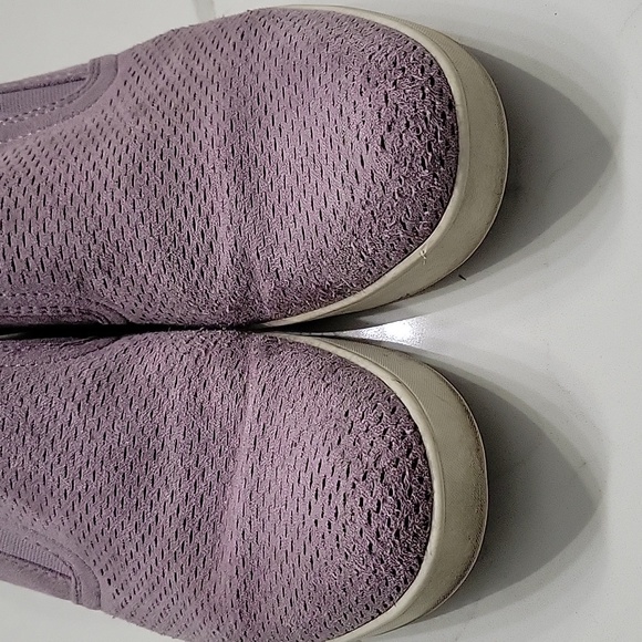 Dr. Scholls Slip ons - Picture 4 of 4